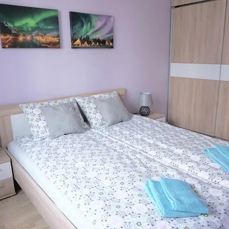 Apartment Lovely Holiday Warschau